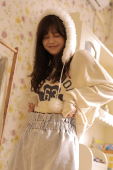 宠物女孩